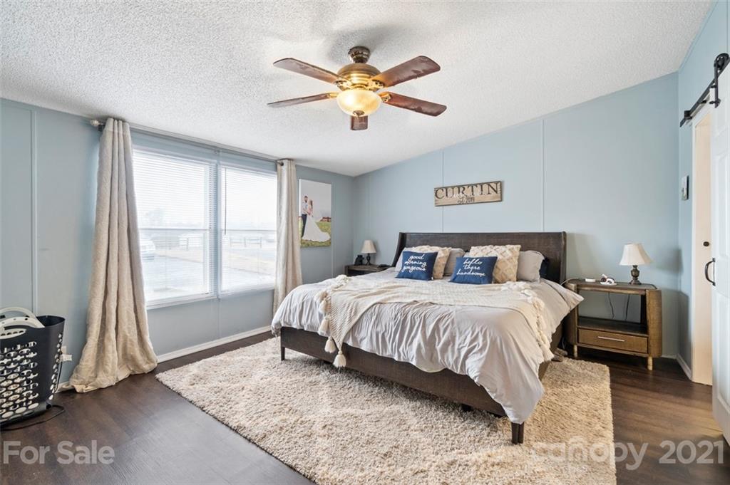 1352 Airport Rhodhiss Road Hickory, NC 28601 - Photo 15 of 37 Gallery Image 15