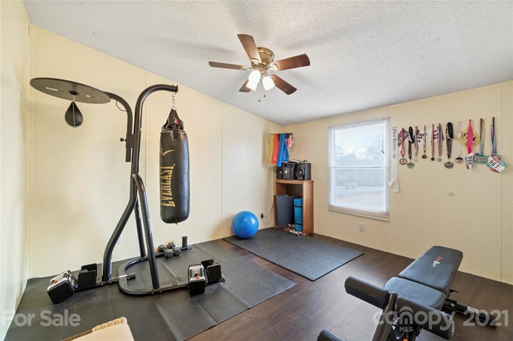 1352 Airport Rhodhiss Road Hickory, NC 28601 - Photo 20 of 37 Gallery Image 20