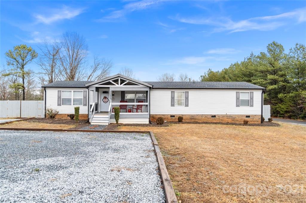1352 Airport Rhodhiss Road Hickory, NC 28601 - Photo 3 of 37 Gallery Image 3