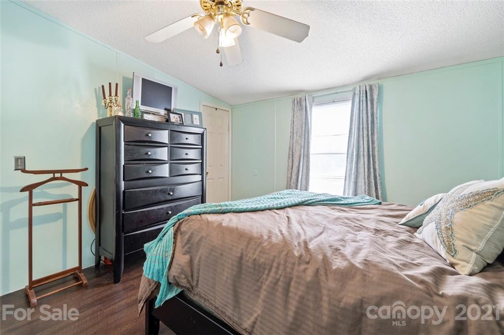 1352 Airport Rhodhiss Road Hickory, NC 28601 - Photo 22 of 37 Gallery Image 22