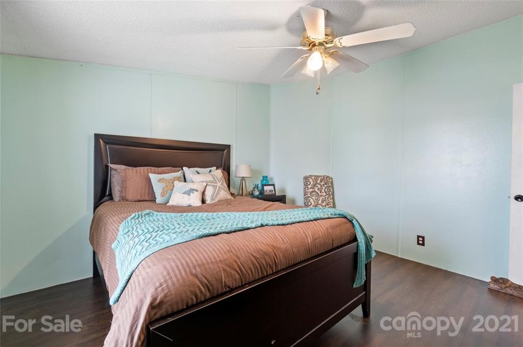 1352 Airport Rhodhiss Road Hickory, NC 28601 - Photo 23 of 37 Gallery Image 23