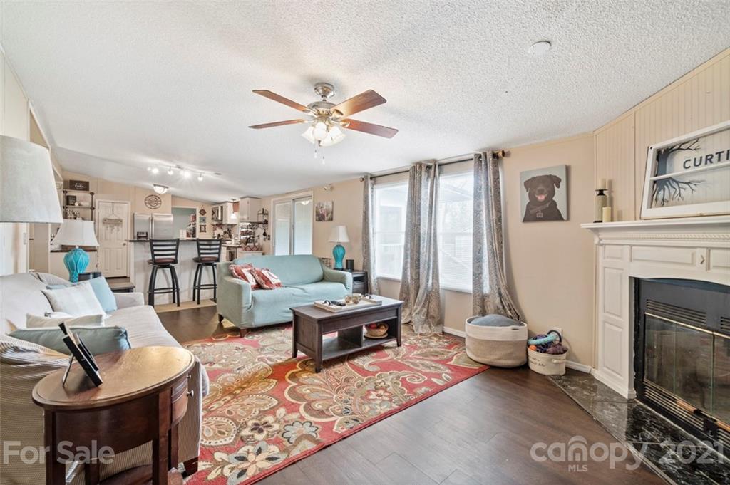 1352 Airport Rhodhiss Road Hickory, NC 28601 - Photo 26 of 37 Gallery Image 26