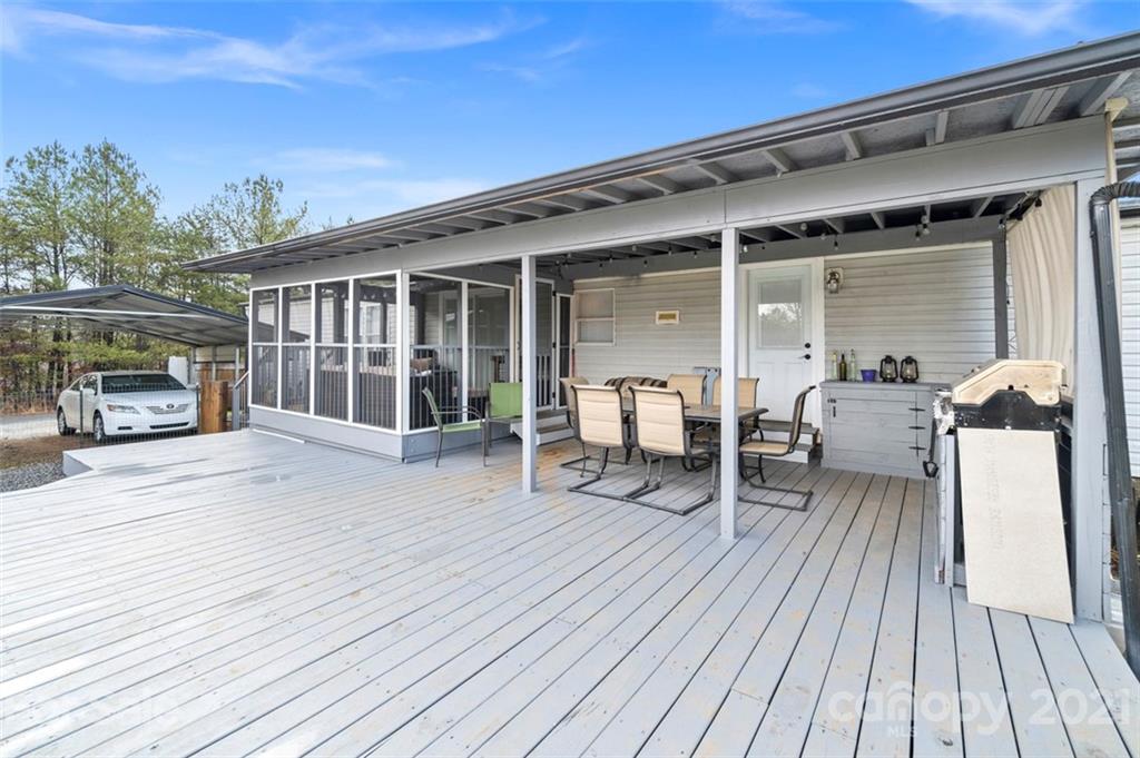 1352 Airport Rhodhiss Road Hickory, NC 28601 - Photo 5 of 37 Gallery Image 5