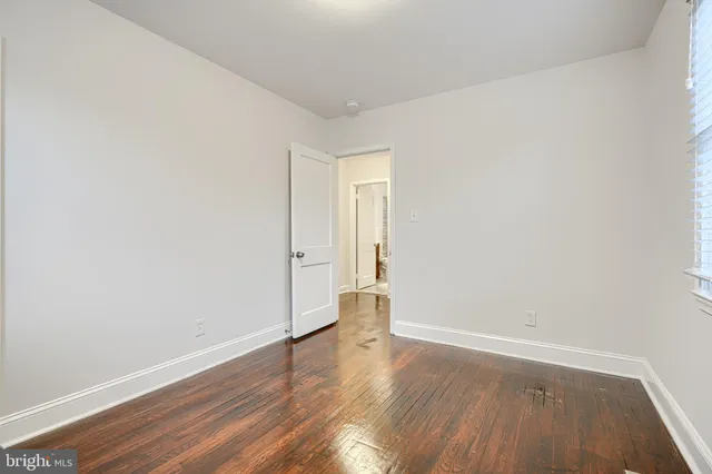 $2,200 | 929 Kinwat Avenue, Essex, MD 21221