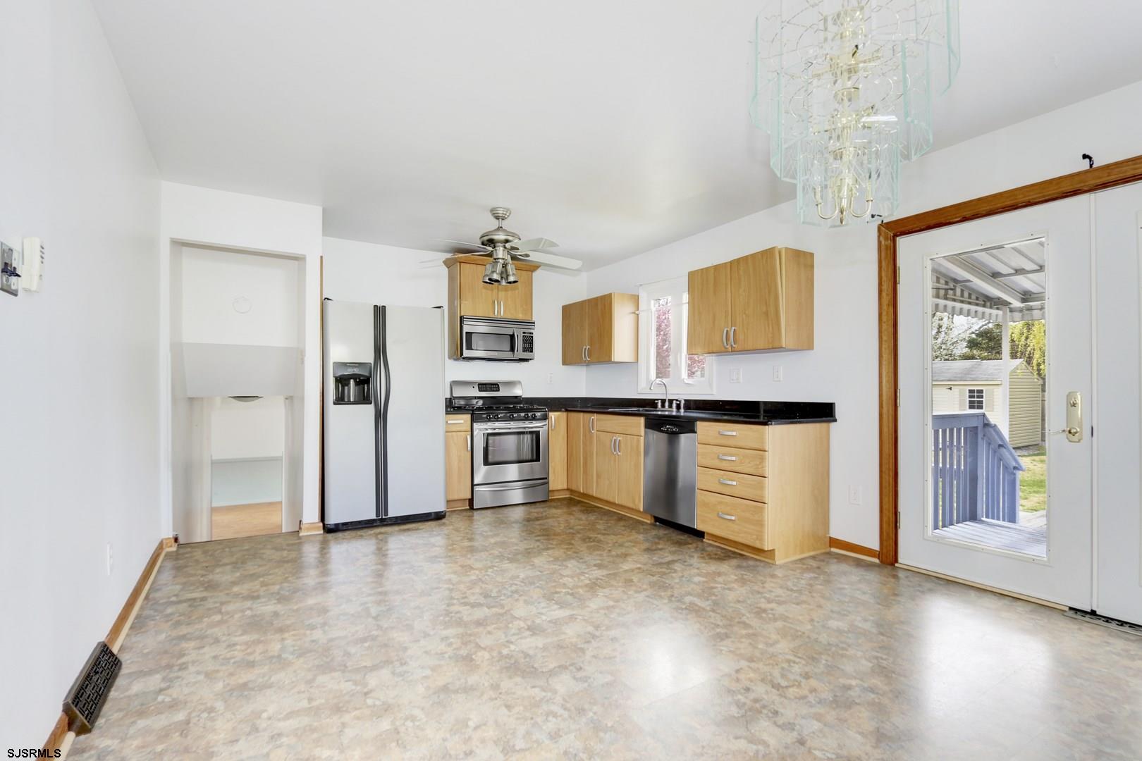 6 Cornell Road Somers Point, NJ 08244 - Photo 7 of 25 Gallery Image 7