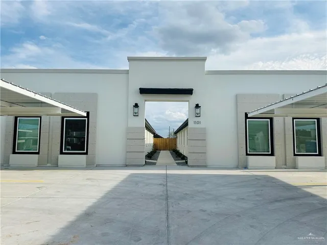 a view of a entryway door of the house