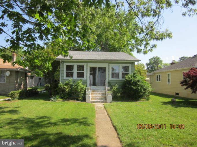1709 Grandview Road Lake Shore, MD 21122 - Photo 3 of 12 Exterior (Front)
