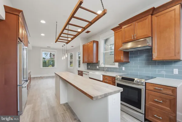 $7,199 | 1310 Emerson Street Northwest, Washington, DC 20011