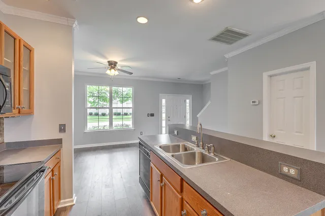 $2,200 | 8983 Planters Row Lane, Summerville, SC 29485