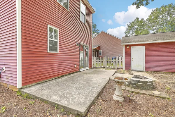 $2,065 | 8983 Planters Row Lane, Summerville, SC 29485