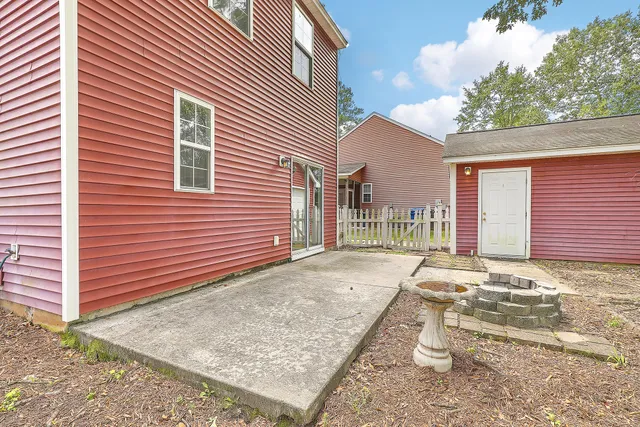 $2,200 | 8983 Planters Row Lane, Summerville, SC 29485