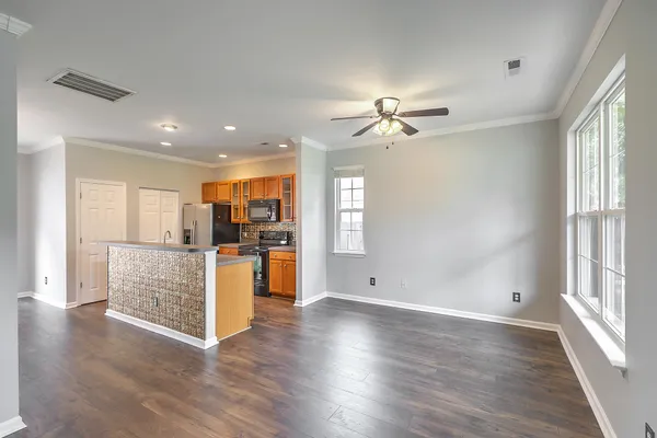 $2,065 | 8983 Planters Row Lane, Summerville, SC 29485