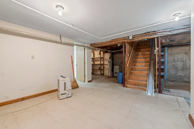 $425,000 | 19 Windy Meadows Drive, Manchester, ME 04351