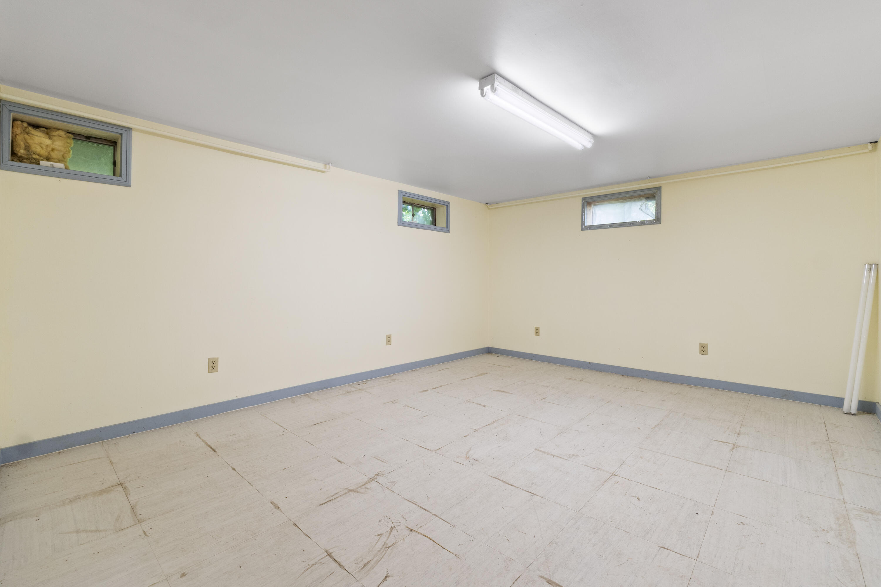 19 Windy Meadows Drive Manchester, ME 04351 - Photo 27 of 79 19 Windy Meadows Dr_0170