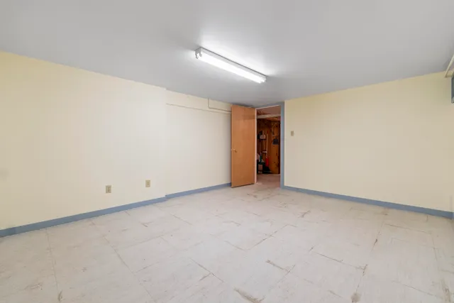 $425,000 | 19 Windy Meadows Drive, Manchester, ME 04351