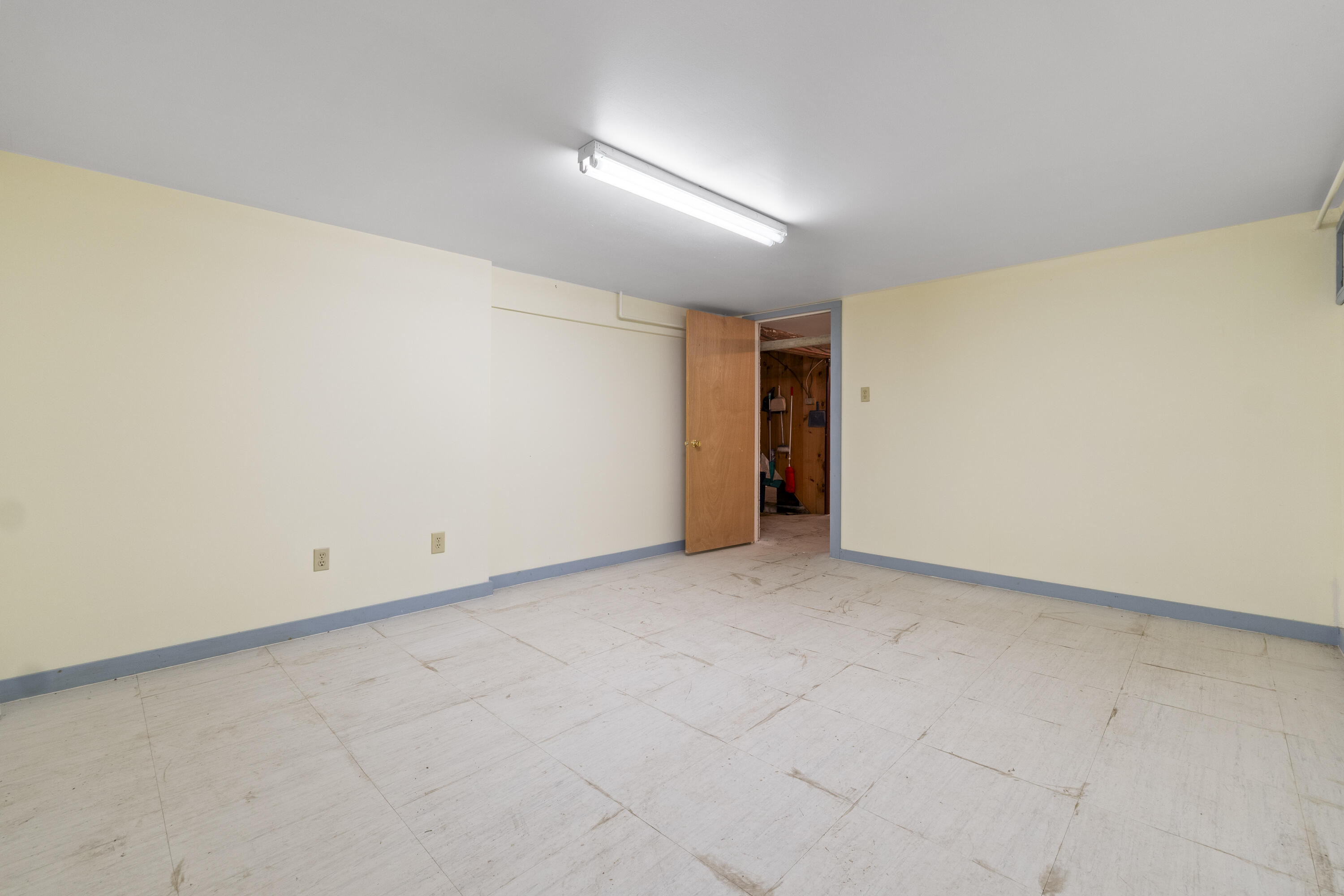 19 Windy Meadows Drive Manchester, ME 04351 - Photo 28 of 79 19 Windy Meadows Dr_0171