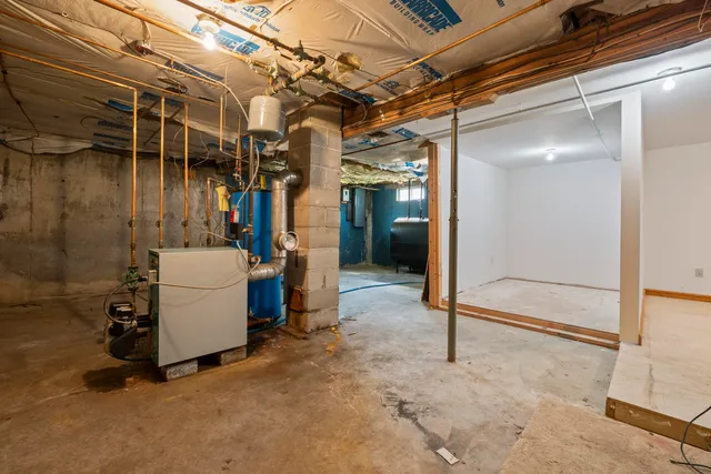 $425,000 | 19 Windy Meadows Drive, Manchester, ME 04351