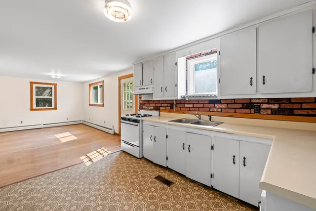 $425,000 | 19 Windy Meadows Drive, Manchester, ME 04351