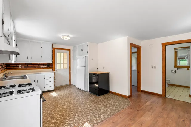 $425,000 | 19 Windy Meadows Drive, Manchester, ME 04351