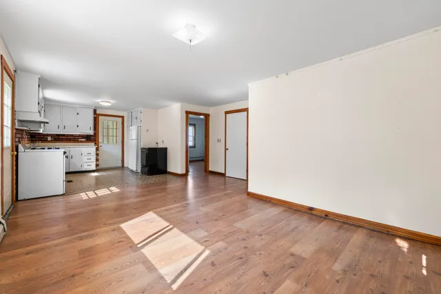 $425,000 | 19 Windy Meadows Drive, Manchester, ME 04351