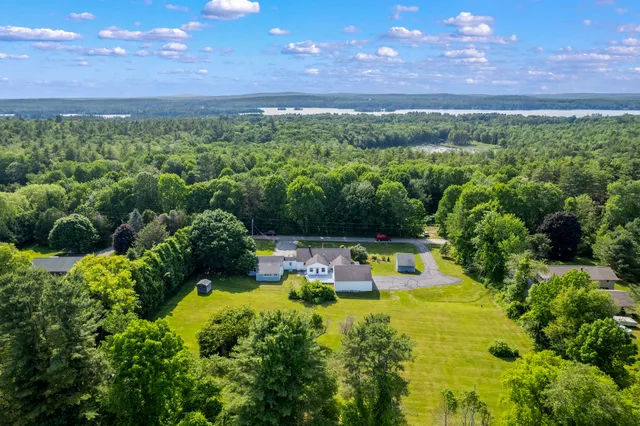 $425,000 | 19 Windy Meadows Drive, Manchester, ME 04351