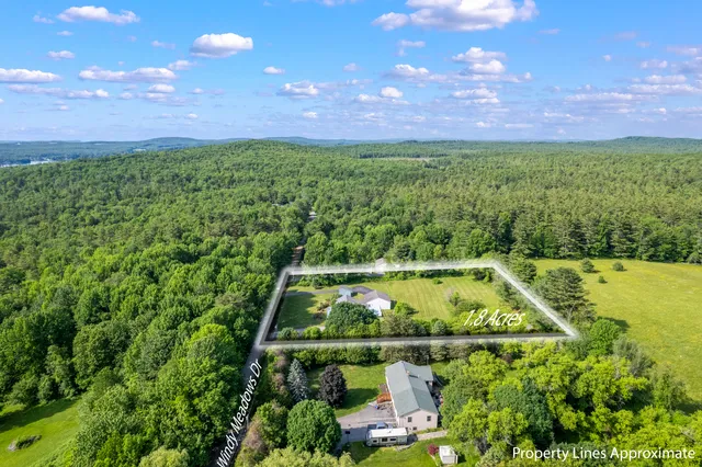 $425,000 | 19 Windy Meadows Drive, Manchester, ME 04351