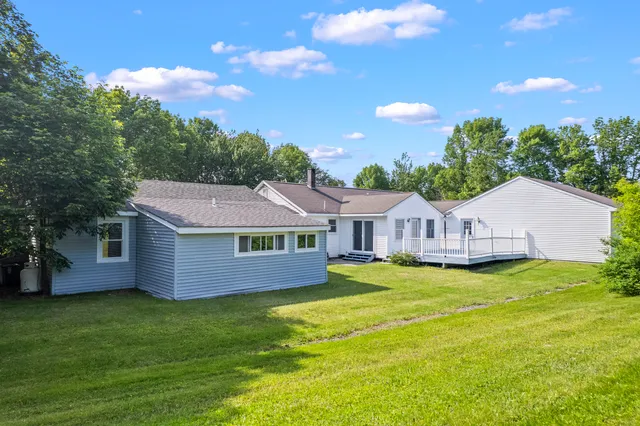 $425,000 | 19 Windy Meadows Drive, Manchester, ME 04351