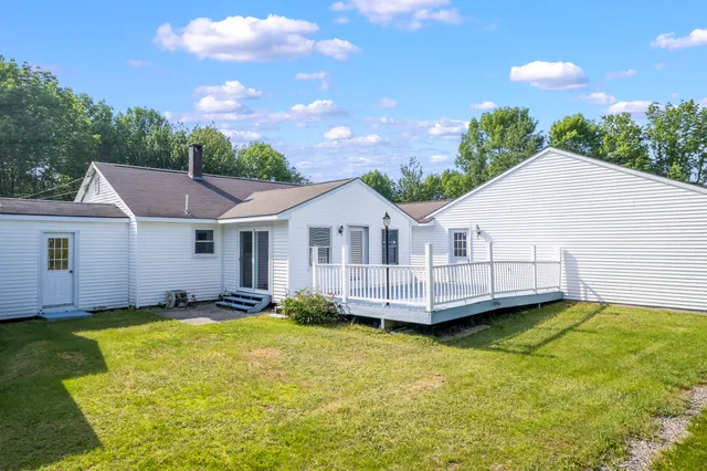 $425,000 | 19 Windy Meadows Drive, Manchester, ME 04351