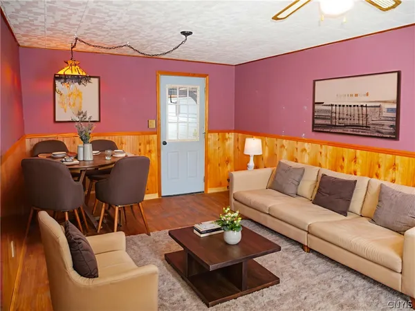 $189,000 | 174 Elmwood Avenue North, Sangerfield, NY 13480