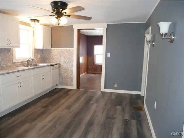 $194,500 | 174 Elmwood Avenue North, Sangerfield, NY 13480