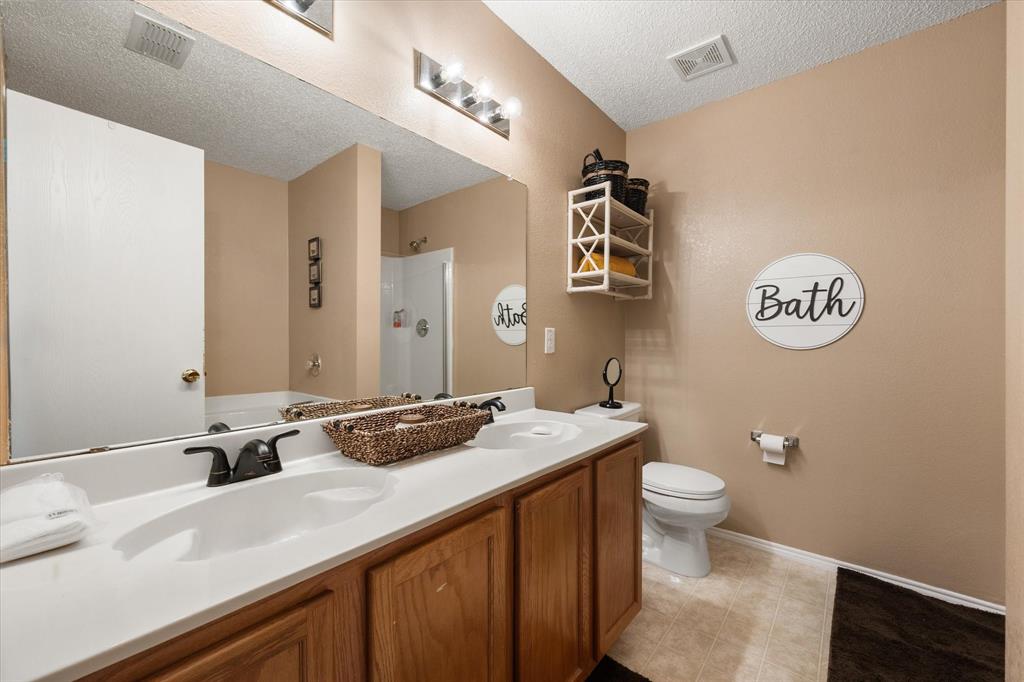 1105 Schenectady Road Arlington, TX 76017 - Photo 17 of 24