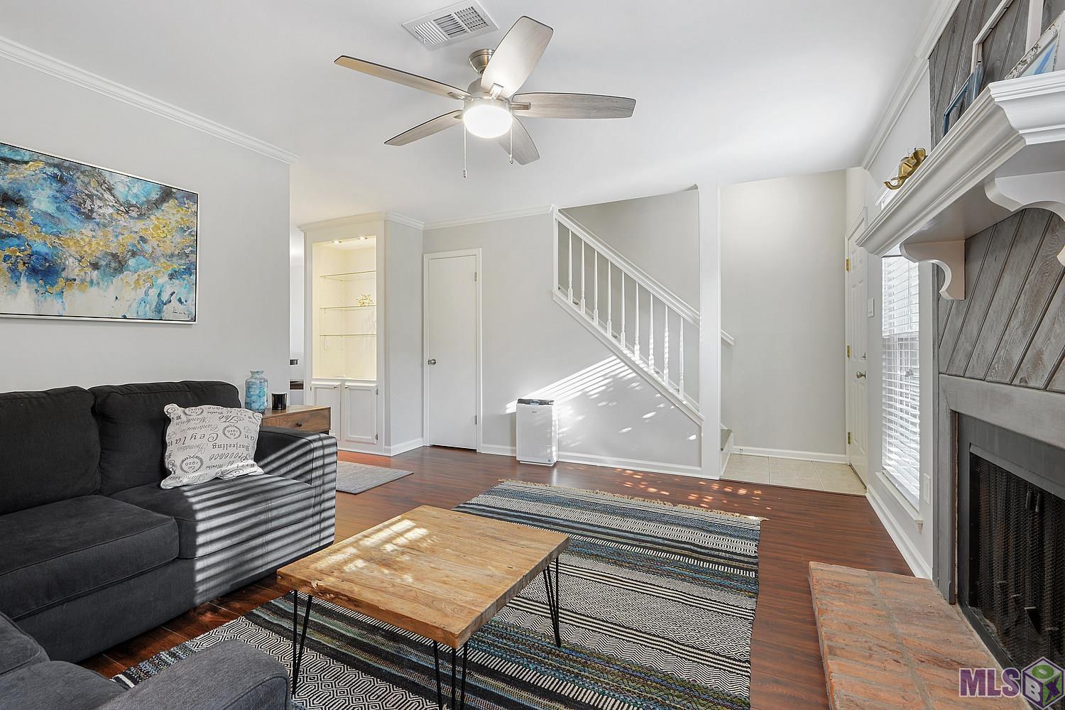 961 Ridgepoint Court, Unit 961 Baton Rouge, LA 70810 - Photo 2 of 12 Gallery Image 2