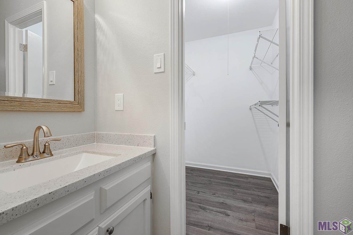 961 Ridgepoint Court, Unit 961 Baton Rouge, LA 70810 - Photo 9 of 12 Gallery Image 9