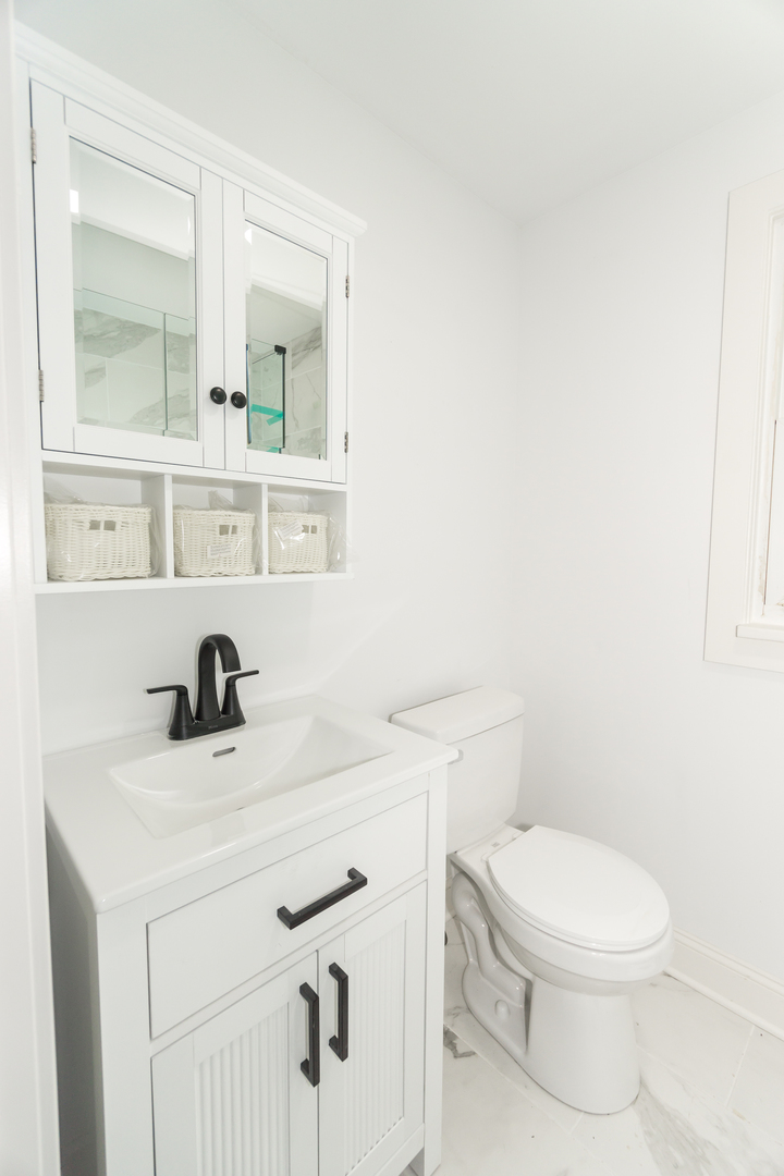 328 Silver Street Elgin, IL 60123 - Photo 13 of 27 Gallery Image 13