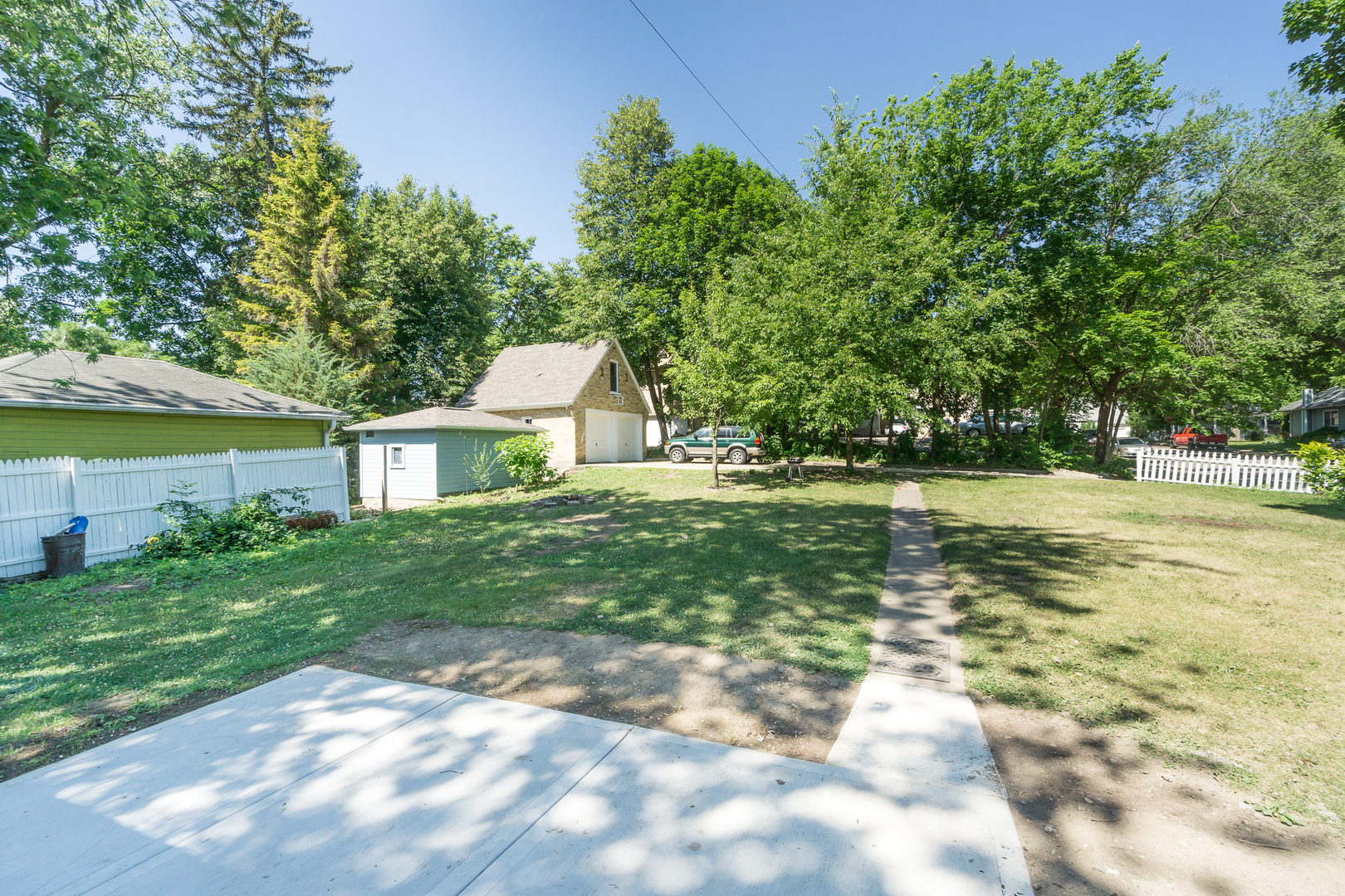 328 Silver Street Elgin, IL 60123 - Photo 23 of 27 Gallery Image 23