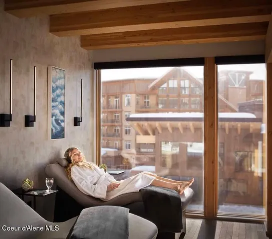 $6,500,000 | 5 Crystal Springs Road, Sandpoint, ID 83864