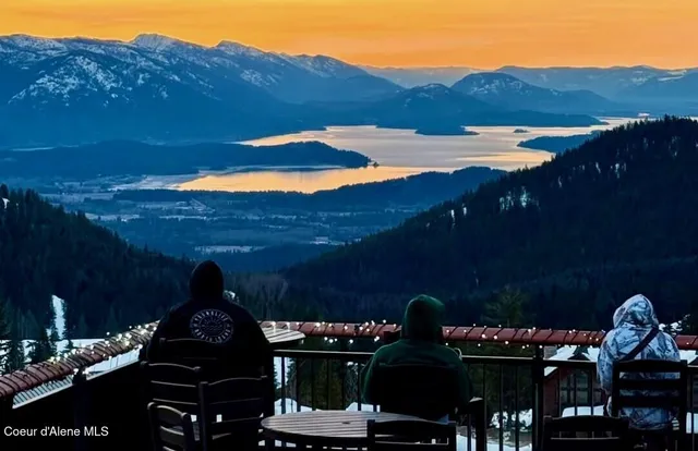 $6,500,000 | 5 Crystal Springs Road, Sandpoint, ID 83864