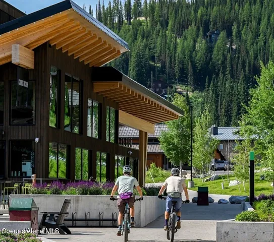 $6,500,000 | 5 Crystal Springs Road, Sandpoint, ID 83864