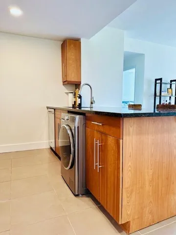$3,700 | 88 Morgan Street, Unit 2407, Jersey City, NJ 07302
