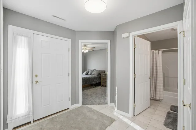 $264,900 | 1496 Lakewood Lane, Schererville, IN 46375