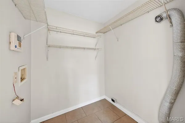$155,000 | 4028 Schiller Place, St. Louis, MO 63116