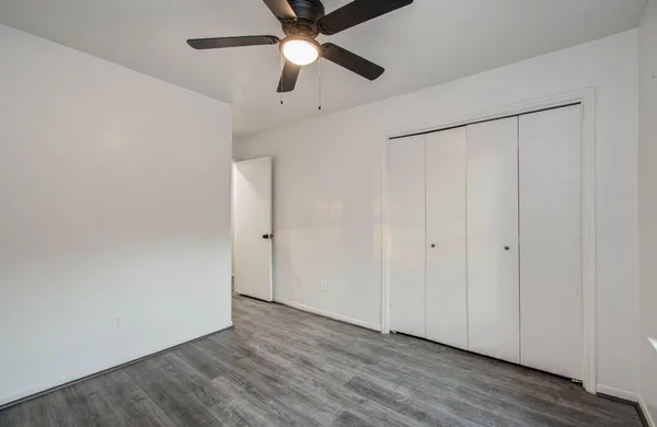 $2,050 | 5006 Village Springs Drive, Kingwood, TX 77339
