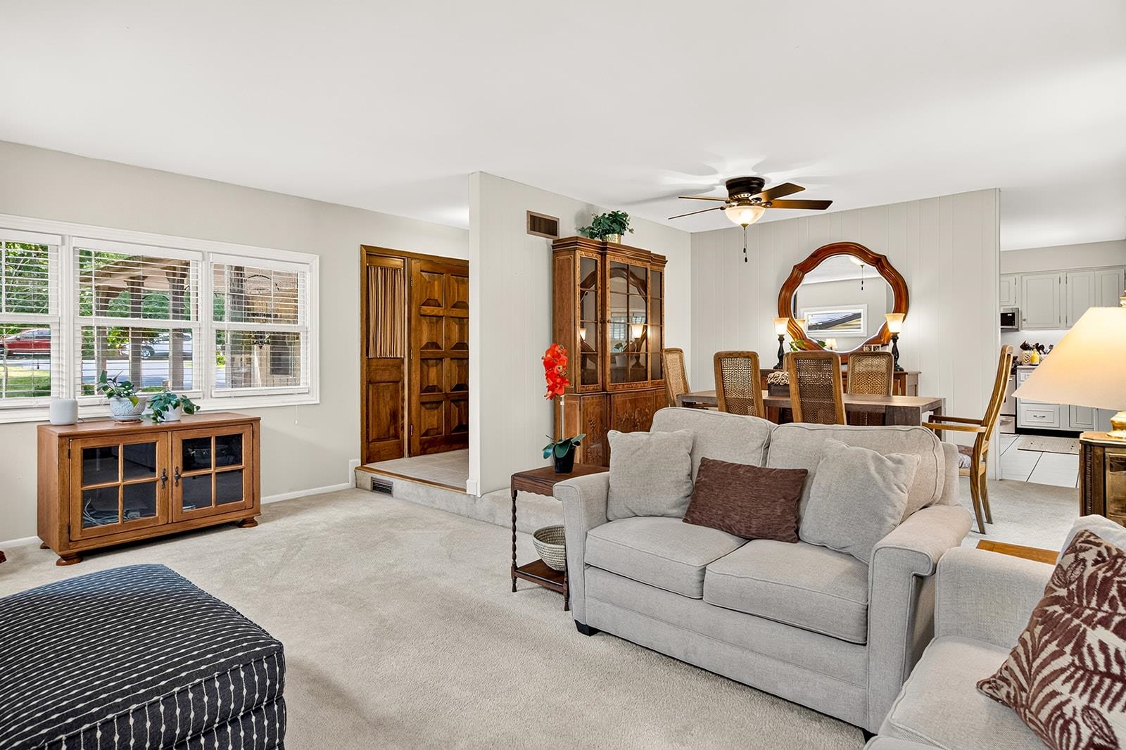 7767 North Gate Road Roscoe, IL 61073 - Photo 11 of 56 Gallery Image 11
