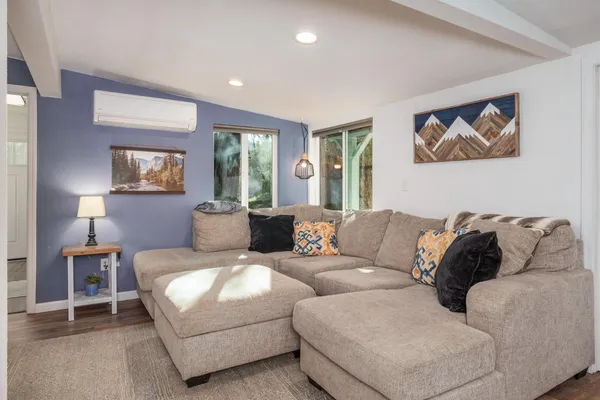 $450,000 | 51338 Hillside Drive, Oakhurst, CA 93644