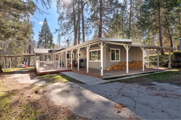 $450,000 | 51338 Hillside Drive, Oakhurst, CA 93644