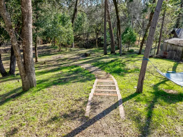 $450,000 | 51338 Hillside Drive, Oakhurst, CA 93644