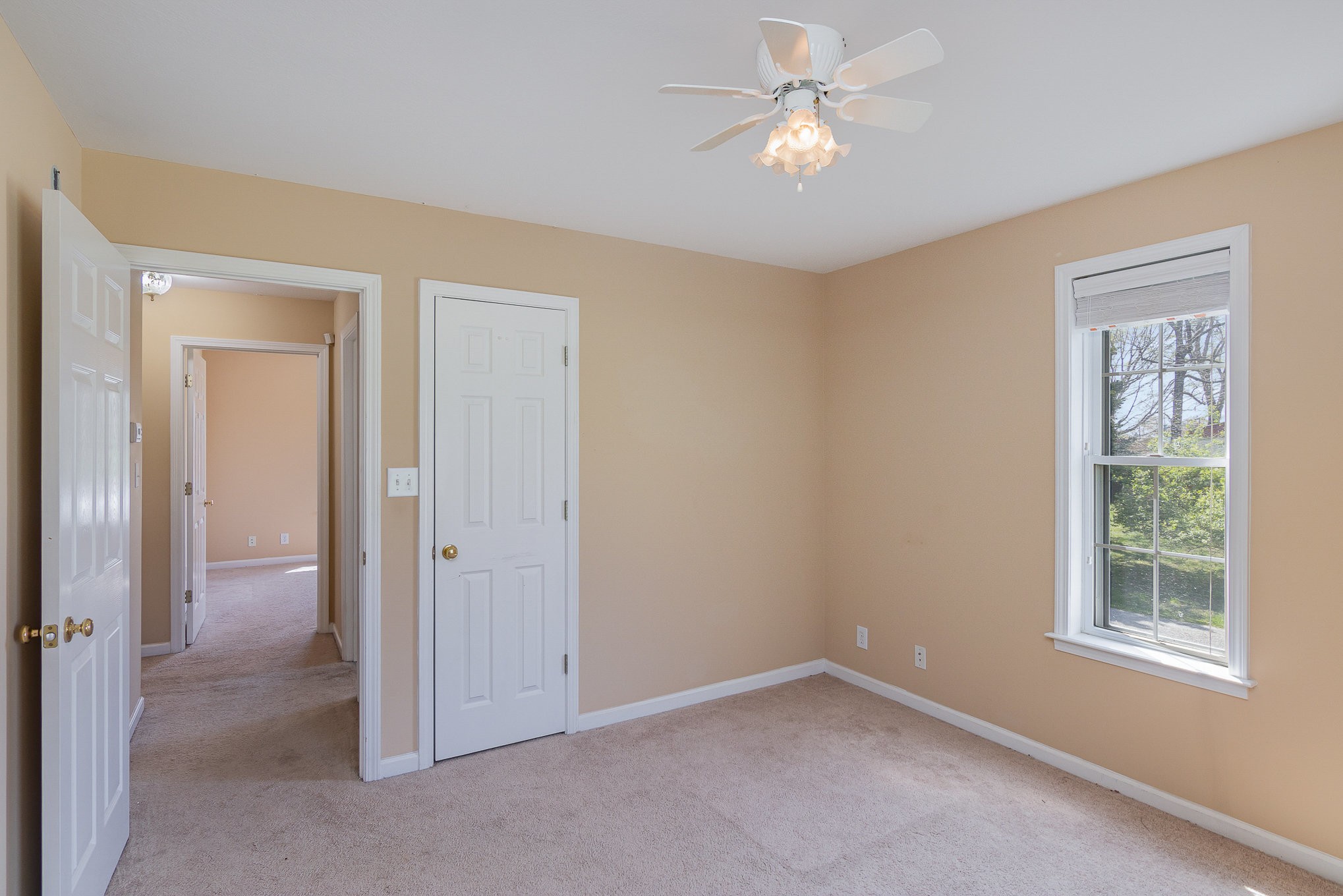 2575 Whitfield Road Clarksville, TN 37040 - Photo 19 of 30 a view of an empty room with a window