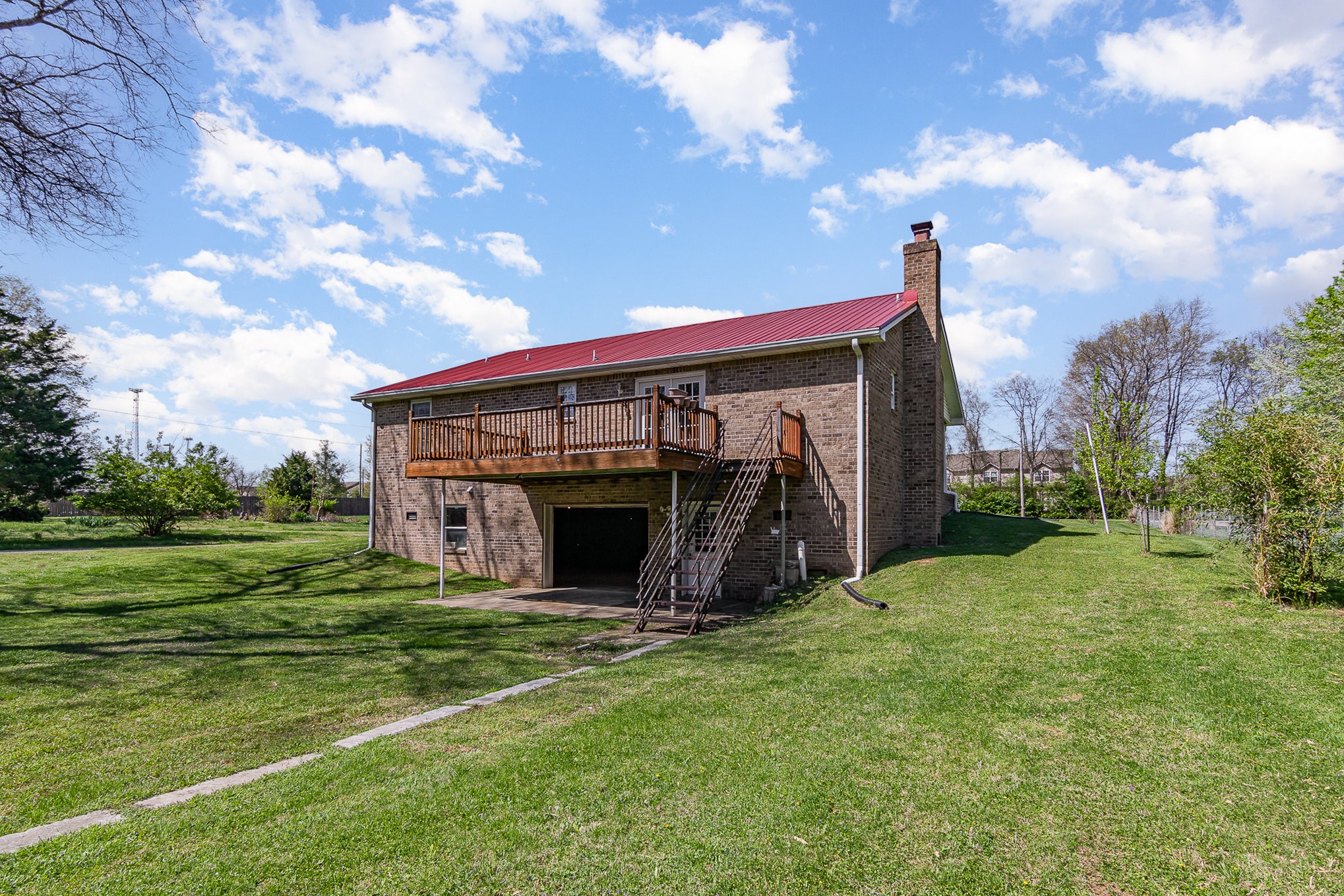 2575 Whitfield Road Clarksville, TN 37040 - Photo 25 of 30 a view of a backyard