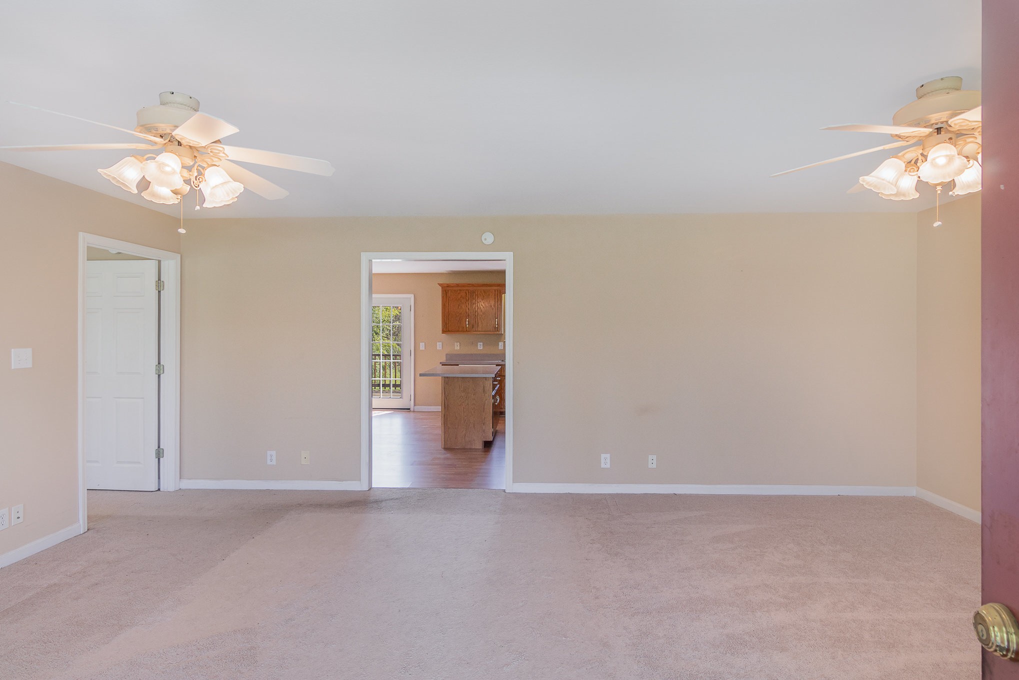 2575 Whitfield Road Clarksville, TN 37040 - Photo 8 of 30 a view of an empty room with a window