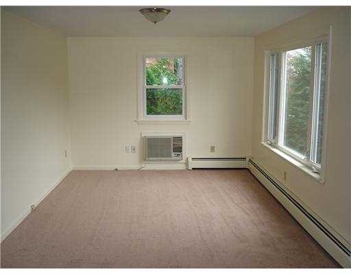 83 Carey Court Woonsocket, RI 02895 - Photo 6 of 11 Living Room.